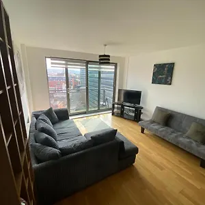 Eejs Beautiful 2 Bed - Centre Apartment